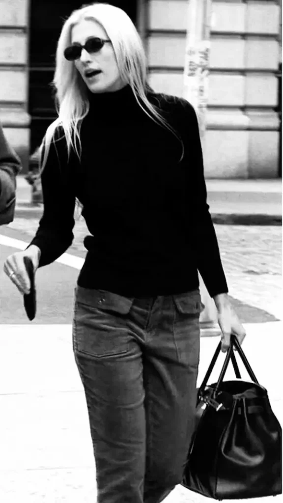 Carolyn Bessette 90 style